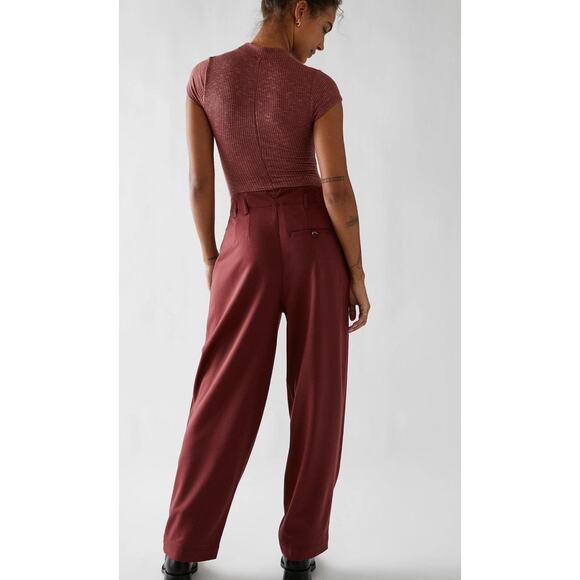 New FREE PEOPLE Calla Tailored Mid-Rise Trousers $108 SIZE 4 Garnet Straight - Picture 2 of 7